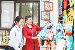 <b>入了大渡口长儿园钢花圃</b>